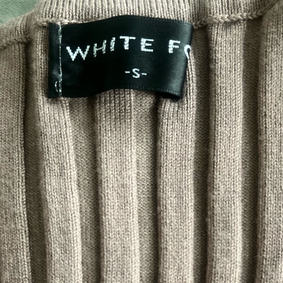 WHITE FOX BROWN CROSSOVER TANK CROP TOP - Picture 4 of 4